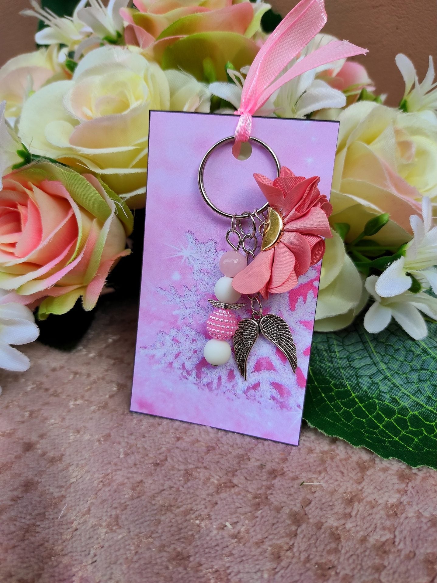 Rózsakvarc angyalszárnyas kulcstartó